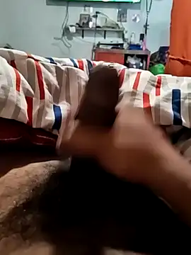 Snapshot of Gerardo31017 chatting on 11-07-25, 02:50 Gerardo31017 online show from 11-07-25, 02:50