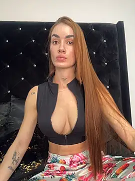 Snapshot of SofiaCarter chatting on 12-14-24, 05:58 SofiaCarter online show from 12-14-24, 05:58