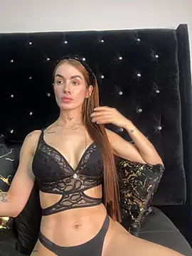 Snapshot of SofiaCarter chatting on 12-20-24, 12:30 SofiaCarter online show from 12-20-24, 12:30