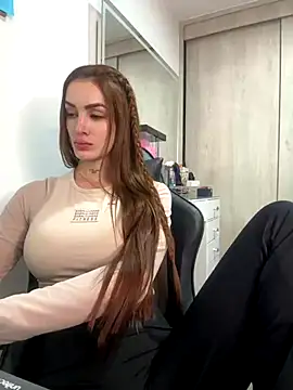 Snapshot of SofiaCarter chatting on 09-11-25, 03:50 SofiaCarter online show from 09-11-25, 03:50