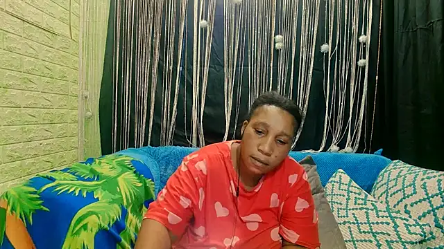 Snapshot of mysticeboney chatting on 11-23-25, 04:51 mysticeboney online show from 11-23-25, 04:51