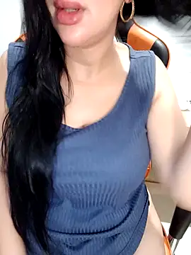 Queen sousou online show from 10-18-25, 08:48