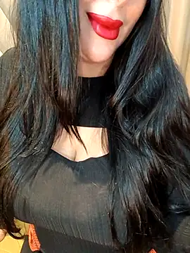 Queen sousou online show from 12-19-25, 08:27