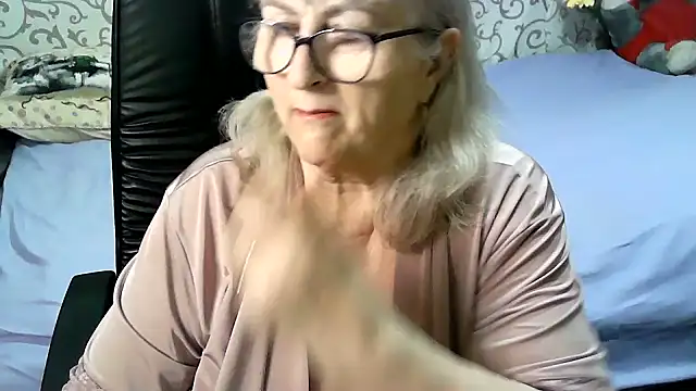 LolkaAlyss online show from 01-31-25, 05:53