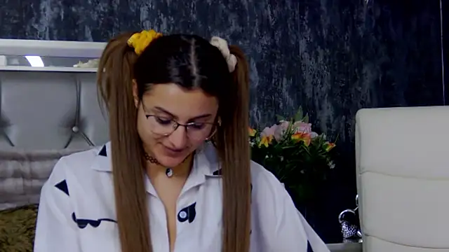 NicolePlay online show from 12-11-24, 08:26