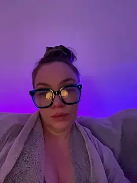 FemDom RubyKnightXXO online show from 12-16-24, 10:34