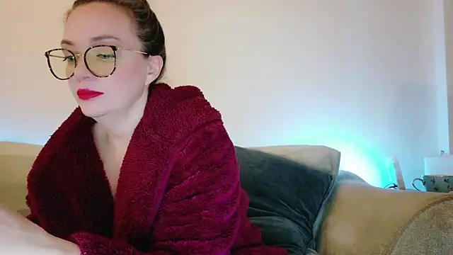 FemDom RubyKnightXXO online show from 02-06-25, 05:09