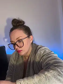 FemDom RubyKnightXXO online show from 02-11-25, 10:28