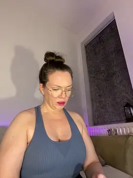 Snapshot of FemDom_RubyKnightXXO chatting on 12-01-25, 10:48 FemDom RubyKnightXXO online show from 12-01-25, 10:48