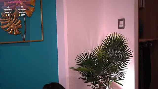 clarissegarcia online show from 03-02-25, 04:07