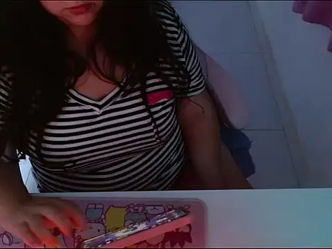 KittyK3 online show from 10-08-25, 03:48