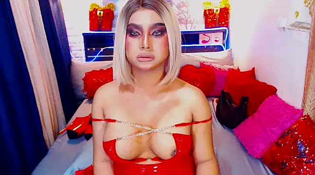 TsGoddessNhicolle online show from 01-23-25, 10:22