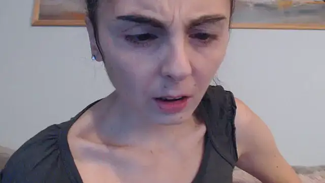 cleophee online show from 12-21-25, 07:48