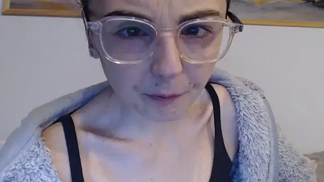 Snapshot of cleophee chatting on 02-10-26, 06:50 cleophee online show from 02-10-26, 06:50