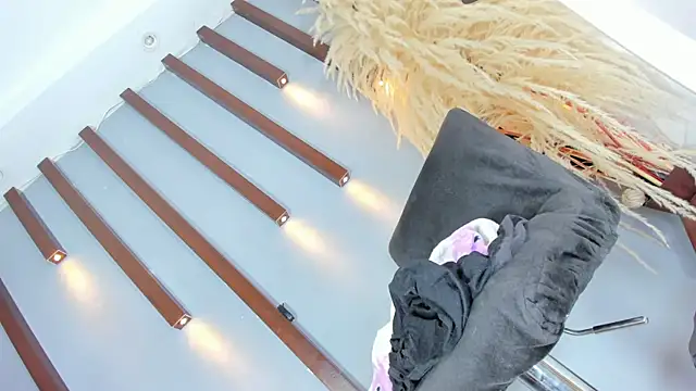 Tamara 18 online show from 10-11-25, 06:12