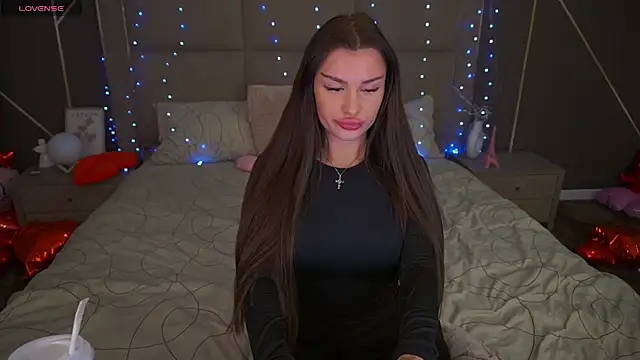 Snapshot of MadissonSoft chatting on 02-21-26, 02:18 MadissonSoft online show from 02-21-26, 02:18