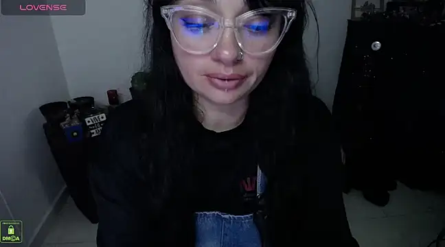 Alexa-Sweet69 online show from 12-19-24, 11:46