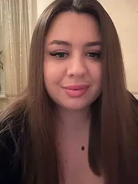 Snapshot of Sara_Slow chatting on 12-10-24, 09:54 Sara Slow online show from 12-10-24, 09:54