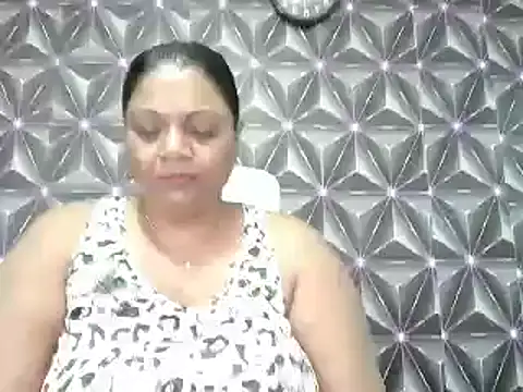 IndianDelia online show from 12-18-25, 03:45