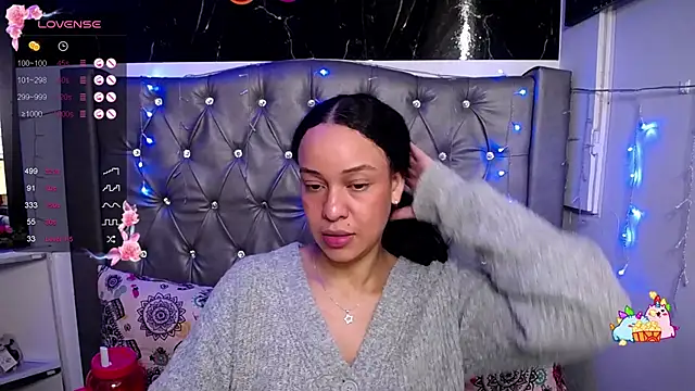 LAILAGUMMY online show from 12-19-24, 05:50
