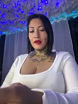 Natasha boobs latina online show from 01-13-25, 05:12