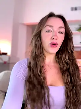 SerenaCloud online show from 10-30-25, 06:08