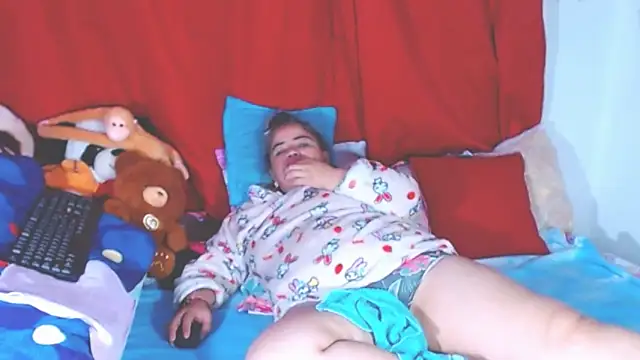 estrellita fugaz16x online show from 11-05-25, 03:17