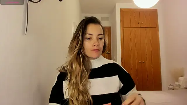 NiaStone online show from 02-20-25, 06:06