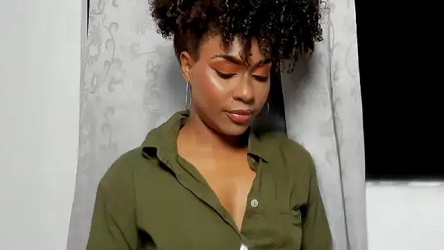 thaimy  online show from 11-03-25, 01:51