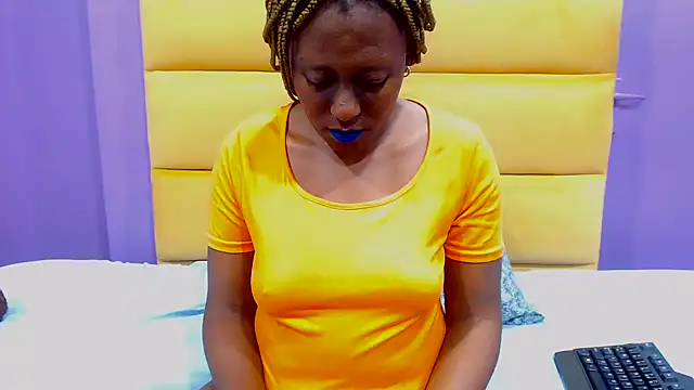 SLUTYLISA online show from 11-02-25, 06:54