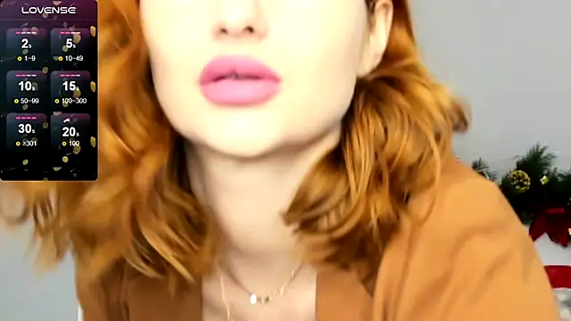 Snapshot of Red_Fairy_ chatting on 12-28-24, 07:11 Red Fairy online show from 12-28-24, 07:11