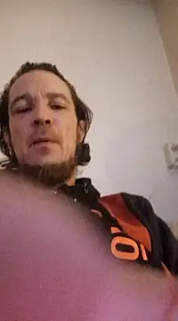 Snapshot of BunnyandClydeDk chatting on 12-09-24, 07:50 BunnyandClydeDk online show from 12-09-24, 07:50