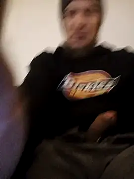 Snapshot of BunnyandClydeDk chatting on 01-23-25, 08:24 BunnyandClydeDk online show from 01-23-25, 08:24