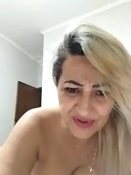 vivifernades online show from 01-22-25, 12:17