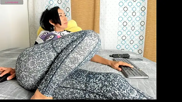 BlowMommy  online show from 01-22-25, 11:10