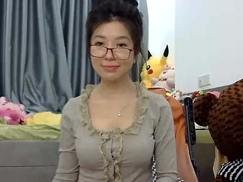 Snapshot of Cute_Ruby01 chatting on 12-10-24, 04:38 Cute Ruby01 online show from 12-10-24, 04:38