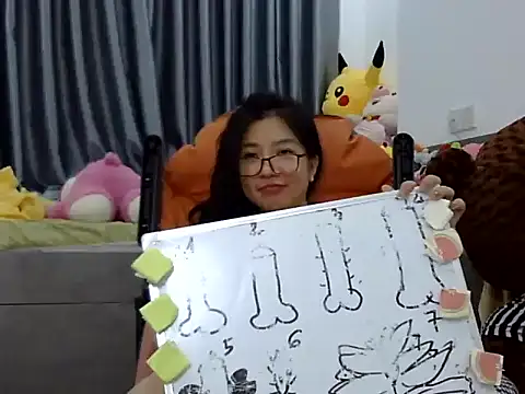 Snapshot of Cute_Ruby01 chatting on 12-13-24, 02:49 Cute Ruby01 online show from 12-13-24, 02:49