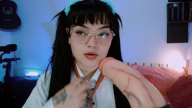 alexa11  online show from 02-01-25, 03:39