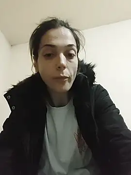 Snapshot of JoLeNe27 chatting on 11-07-25, 05:57 JoLeNe27 online show from 11-07-25, 05:57