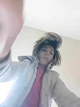 Snapshot of JoLeNe27 chatting on 03-31-26, 05:30 JoLeNe27 online show from 03-31-26, 05:30