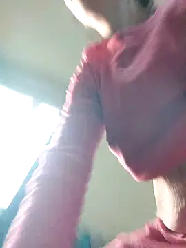 Snapshot of JoLeNe27 chatting on 04-16-26, 04:13 JoLeNe27 online show from 04-16-26, 04:13