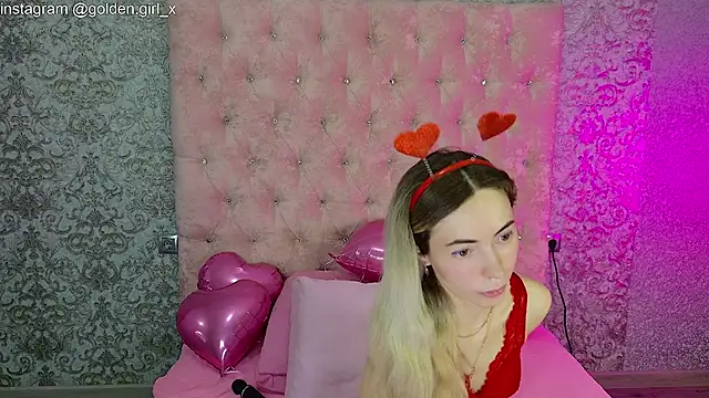 Akilla Queen online show from 02-13-26, 01:56