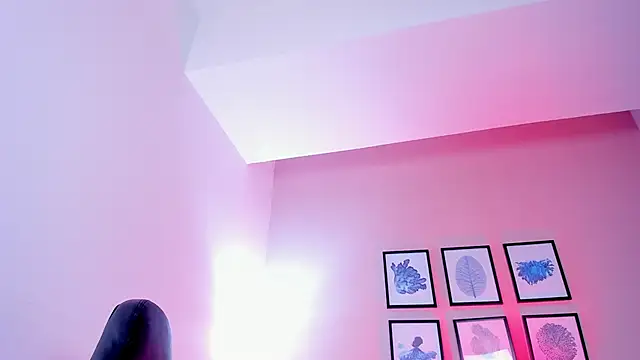 Sabrina Sabrock  online show from 11-23-25, 06:46