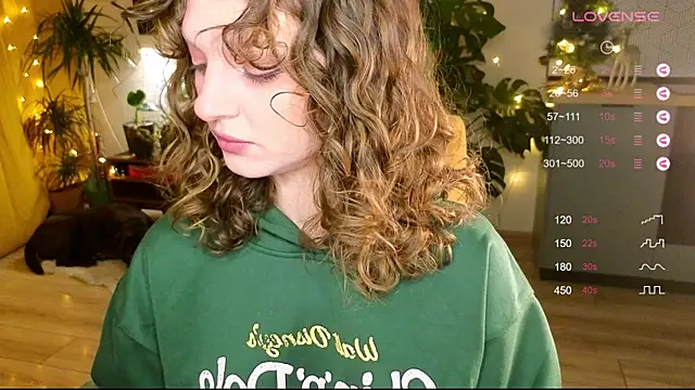 AliceKingsleigh online show from 01-12-25, 04:50