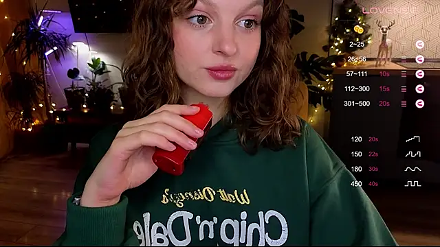 AliceKingsleigh online show from 01-19-25, 01:43