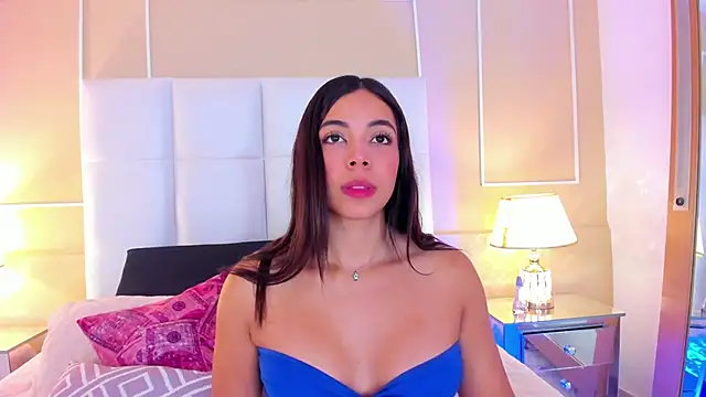 Zoe Evans  online show from 10-24-25, 12:12