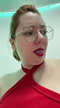 Snapshot of Patriciamoura69 chatting on 11-26-25, 11:28 Patriciamoura69 online show from 11-26-25, 11:28