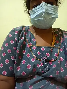 teddy-143 online show from 11-11-25, 05:02