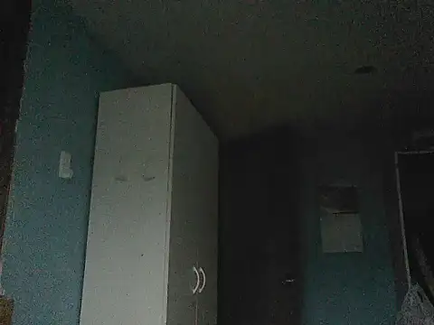 Snapshot of SexyRach75 chatting on 10-11-25, 02:37 SexyRach75 online show from 10-11-25, 02:37