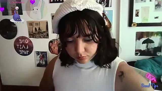 soynanabela28 online show from 02-26-25, 10:09